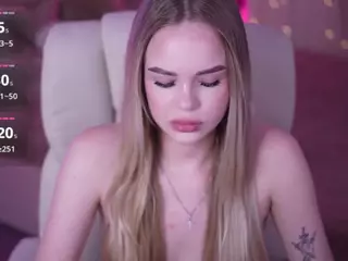 EvaCrush's Live Sex Cam Show