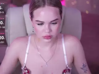 EvaCrush's Live Sex Cam Show