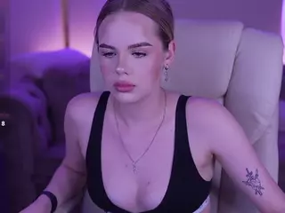 EvaCrush's Live Sex Cam Show