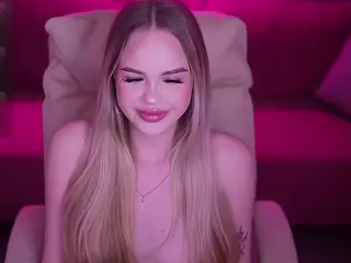 EvaCrush's Live Sex Cam Show