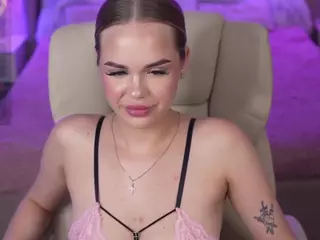 EvaCrush's Live Sex Cam Show