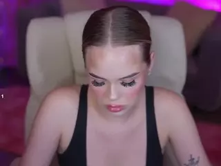 EvaCrush's Live Sex Cam Show