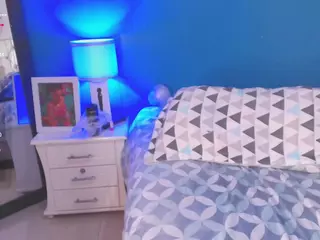 Eylend-Lisboa's Live Sex Cam Show