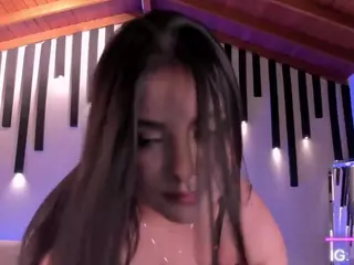 IvyJonesx's Live Sex Cam Show