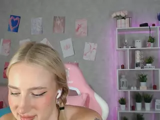 Cassie Reed's Live Sex Cam Show