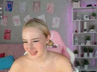 Cassie Reed's Live Sex Cam Show