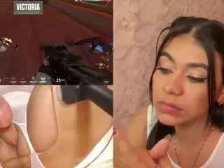 LeahVega's Live Sex Cam Show
