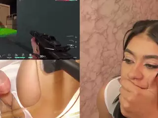 LeahVega's Live Sex Cam Show