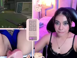 LeahVega's Live Sex Cam Show