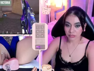 LeahVega's Live Sex Cam Show