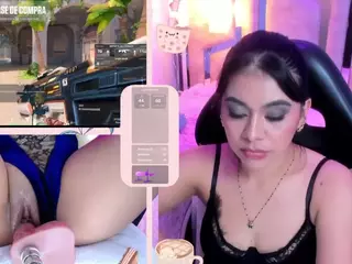 LeahVega's Live Sex Cam Show