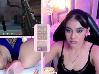 LeahVega's Live Sex Cam Show