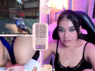 LeahVega's Live Sex Cam Show