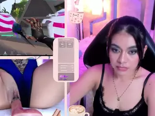 LeahVega's Live Sex Cam Show