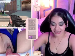 LeahVega's Live Sex Cam Show