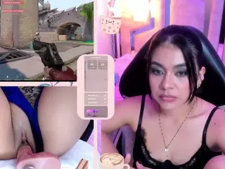 LeahVega's Live Sex Cam Show