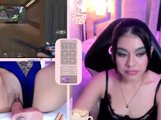 LeahVega's Live Sex Cam Show