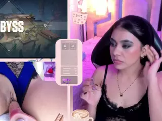 LeahVega's Live Sex Cam Show