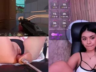 LeahVega's Live Sex Cam Show