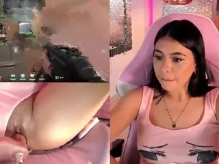 LeahVega's Live Sex Cam Show