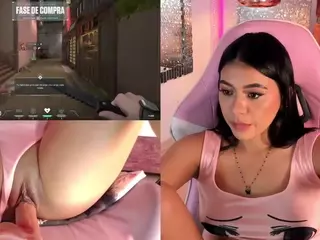 LeahVega's Live Sex Cam Show