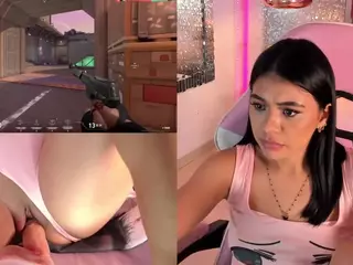 LeahVega's Live Sex Cam Show