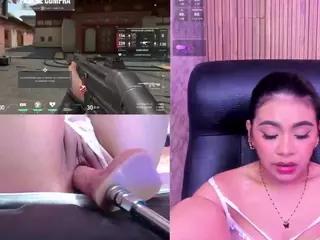 LeahVega's Live Sex Cam Show
