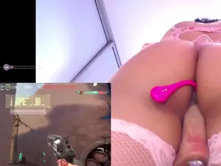 LeahVega's Live Sex Cam Show