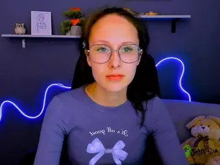 mona-cloud's Live Sex Cam Show