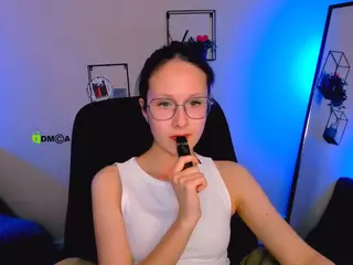 mona-cloud's Live Sex Cam Show