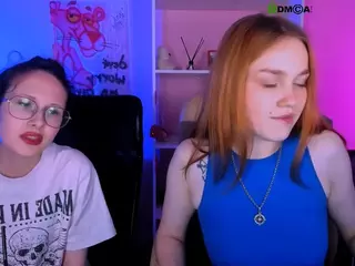 mona-cloud's Live Sex Cam Show