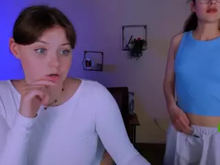 mona-cloud's Live Sex Cam Show