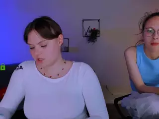 mona-cloud's Live Sex Cam Show