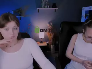 mona-cloud's Live Sex Cam Show