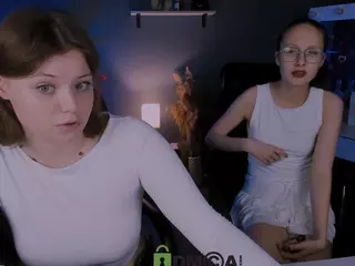 mona-cloud's Live Sex Cam Show