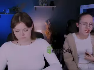 mona-cloud's Live Sex Cam Show