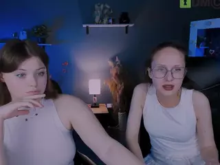 mona-cloud's Live Sex Cam Show