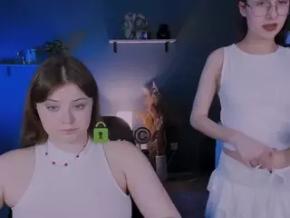 mona-cloud's Live Sex Cam Show