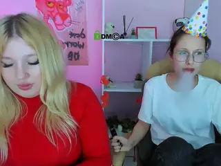 mona-cloud's Live Sex Cam Show