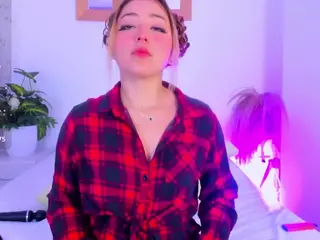 PatyLawrence's Live Sex Cam Show