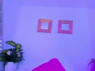 PatyLawrence's Live Sex Cam Show