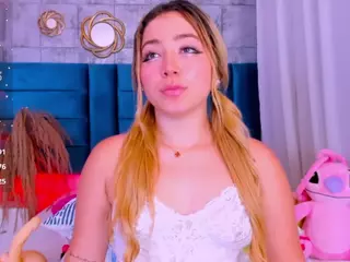 PatyLawrence's Live Sex Cam Show