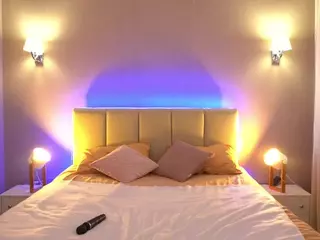 AmanetMe's Live Sex Cam Show