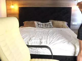 AmanetMe's Live Sex Cam Show