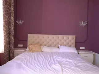 AmanetMe's Live Sex Cam Show