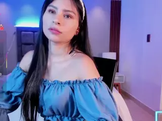 Catalinaa-Santana's Live Sex Cam Show