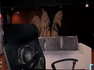 Catalinaa-Santana's Live Sex Cam Show