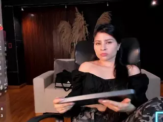 Catalinaa-Santana's Live Sex Cam Show