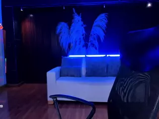 Catalinaa-Santana's Live Sex Cam Show