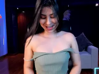 Catalinaa-Santana's Live Sex Cam Show